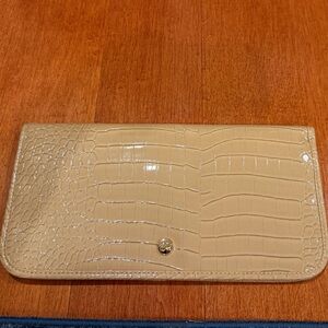 Samantha Brown crocodile pattern travel organizer